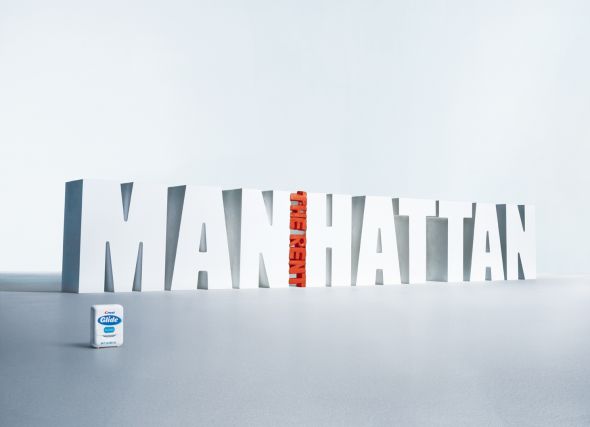 Crest-Glide-Teeth-Floss-Manhattan-ad2