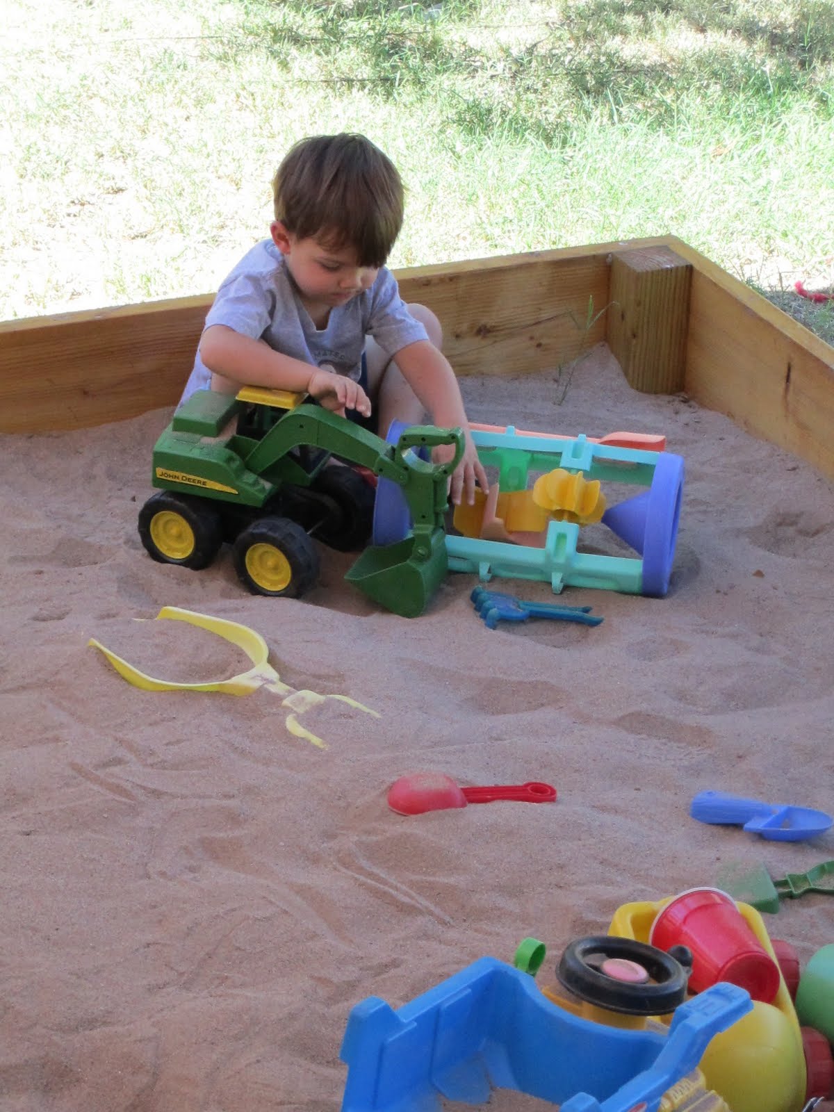 Wonderings and Wanderings The Evolution of the Sandbox tent