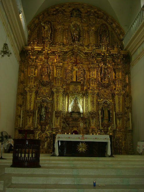 Retablo de Oro de la iglesia de Nuestra Señora del Rosario