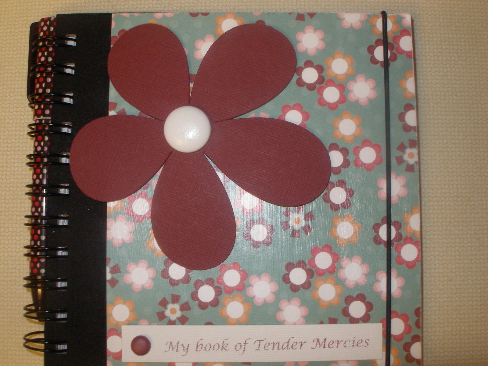 [mom,+lauralee,+carrie.jpg]