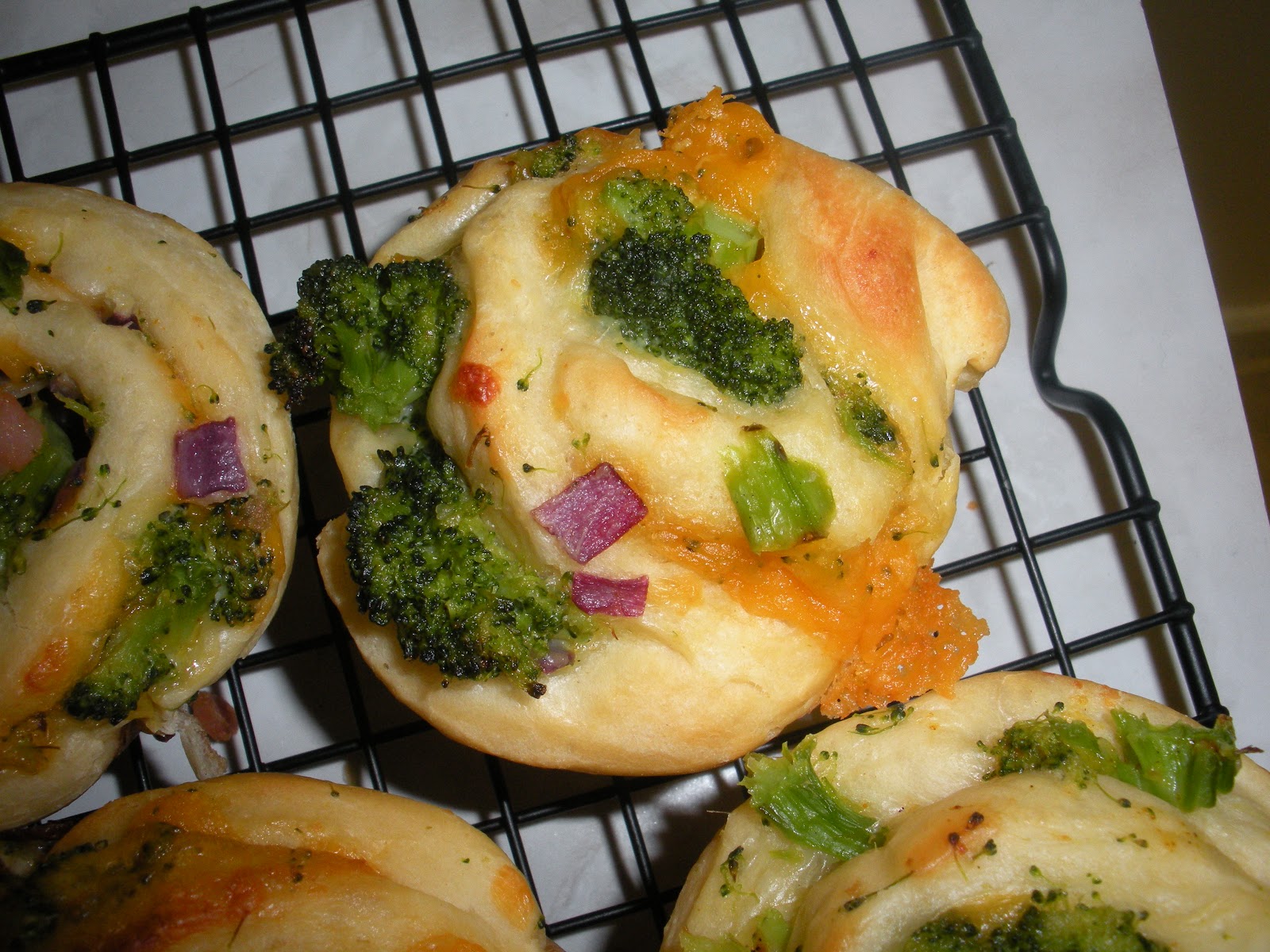 a couple of creative sisters Broccoli Pin Wheels