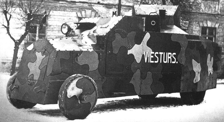 [Pierce-Arrow_Viesturs.jpg]
