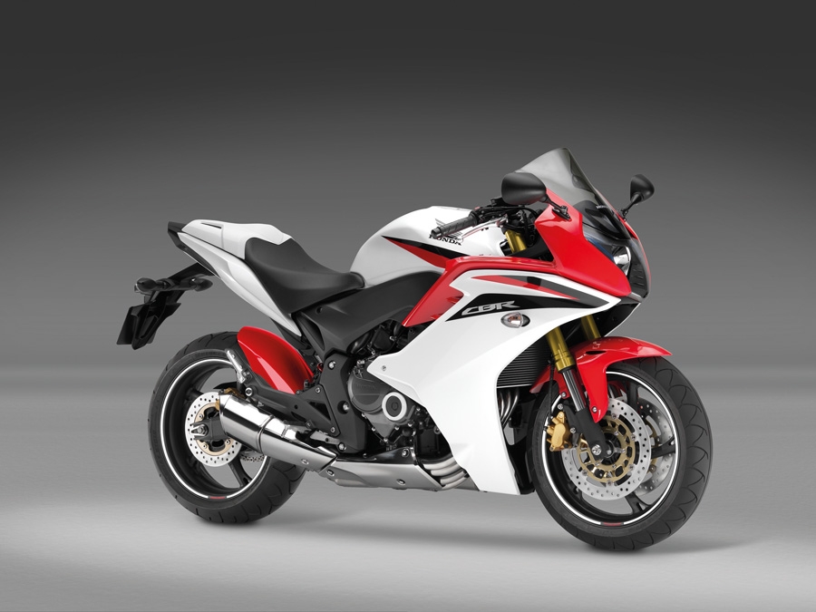 Honda cbr600f вес