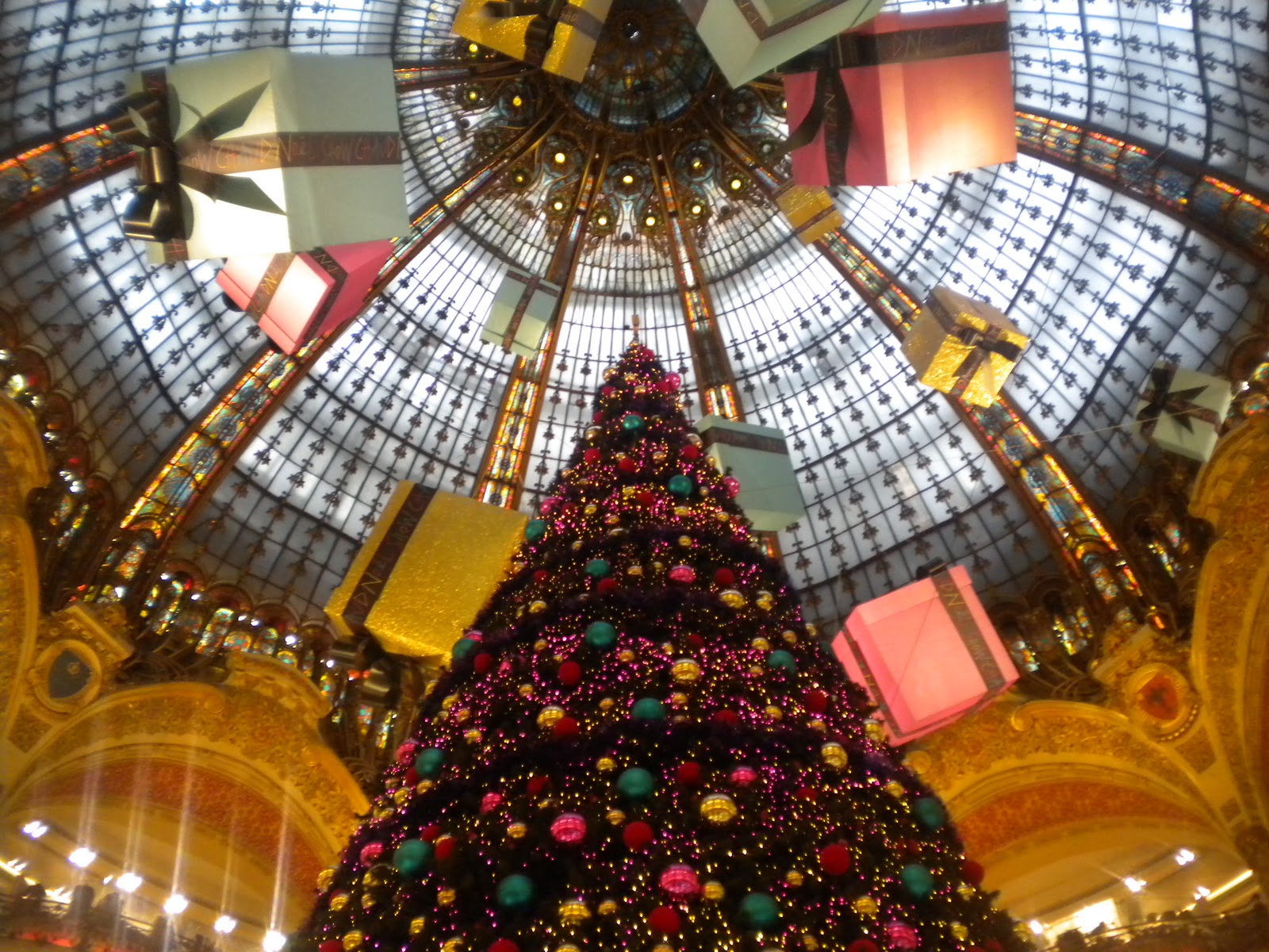 Tres Chic!: Joyeux Noël à Paris!