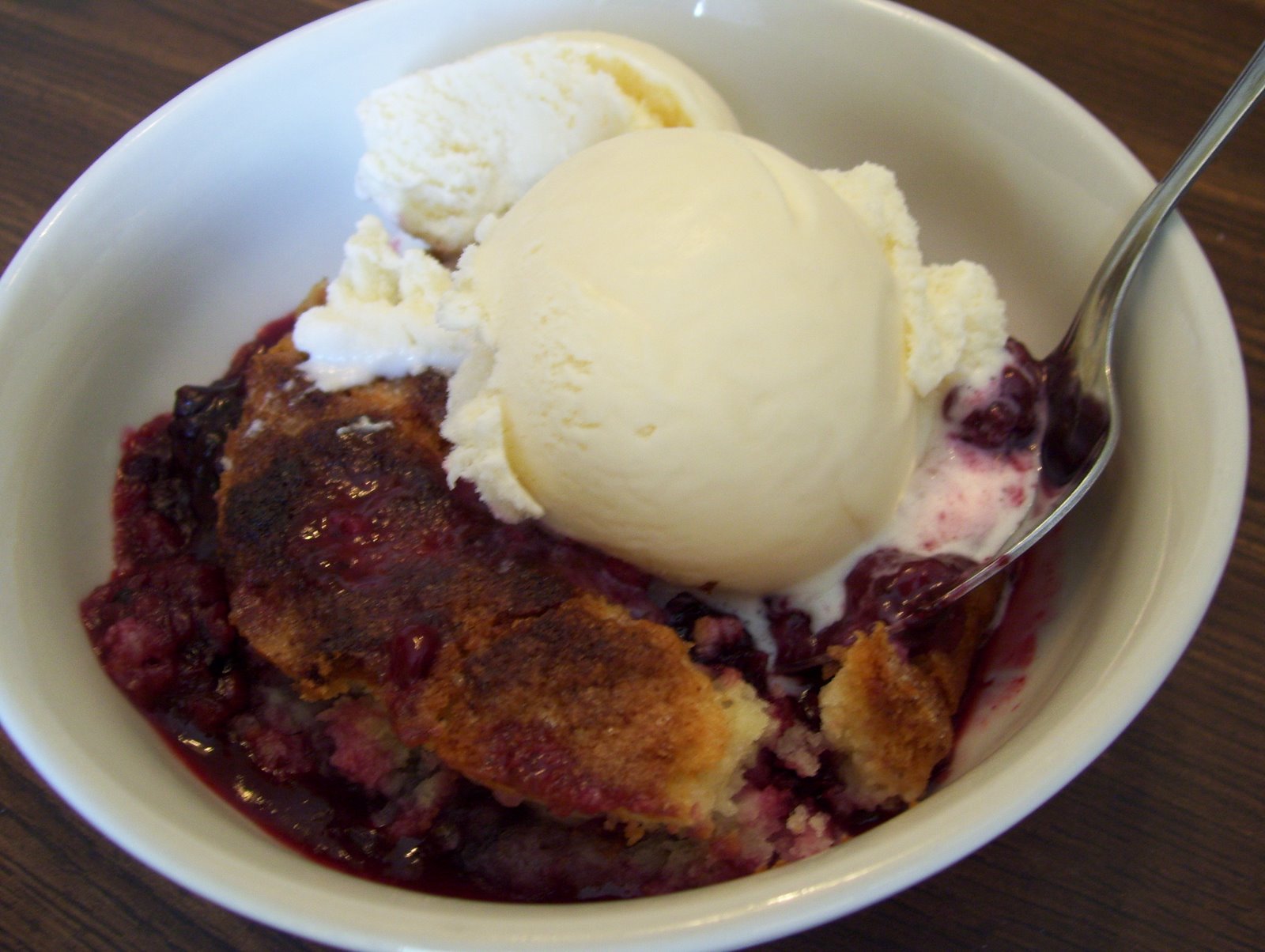 [blackberry+cobbler.jpg]