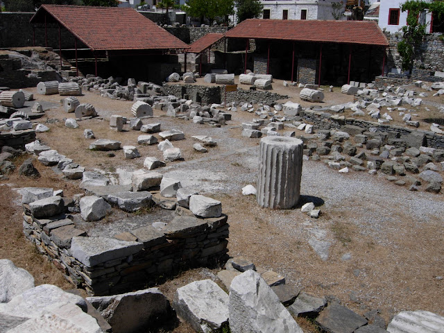 Trabalhadores encontram antiga necrópole grega na Sicília