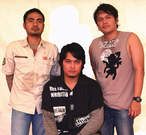 Chord Gitar Pemujamu Ada Band