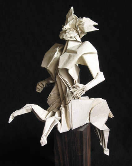 most amazing paper sculpter
