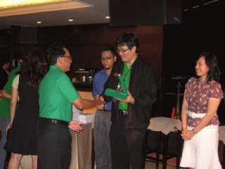 [blogpengalaman0.gif]