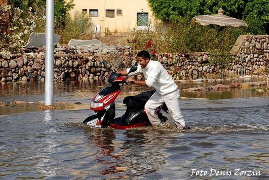 [Egypt_Floods_Sharm_03.jpg]