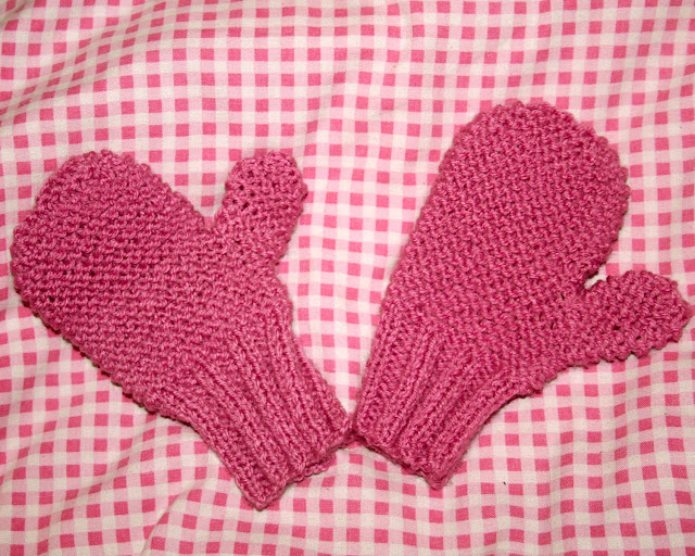 The Butterfly Balcony Toddlers 30's Winter Warmers Knitting Patterns