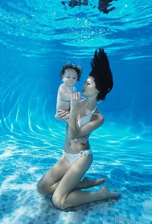 [swimming_babies_34.jpg]