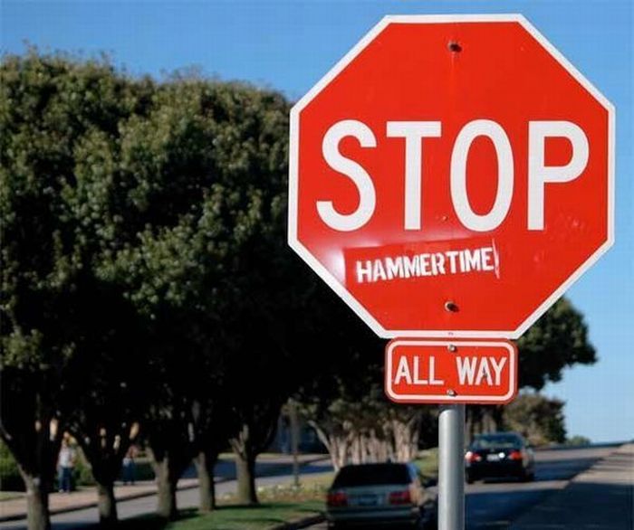 [fun_stop_signs_03.jpg]