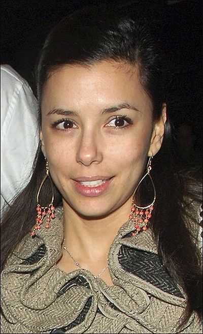 [Celebrities_Without_Makeup_07.jpg]