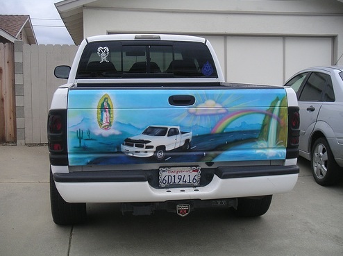 [mexican_airbrushed_tailgate_46.jpg]