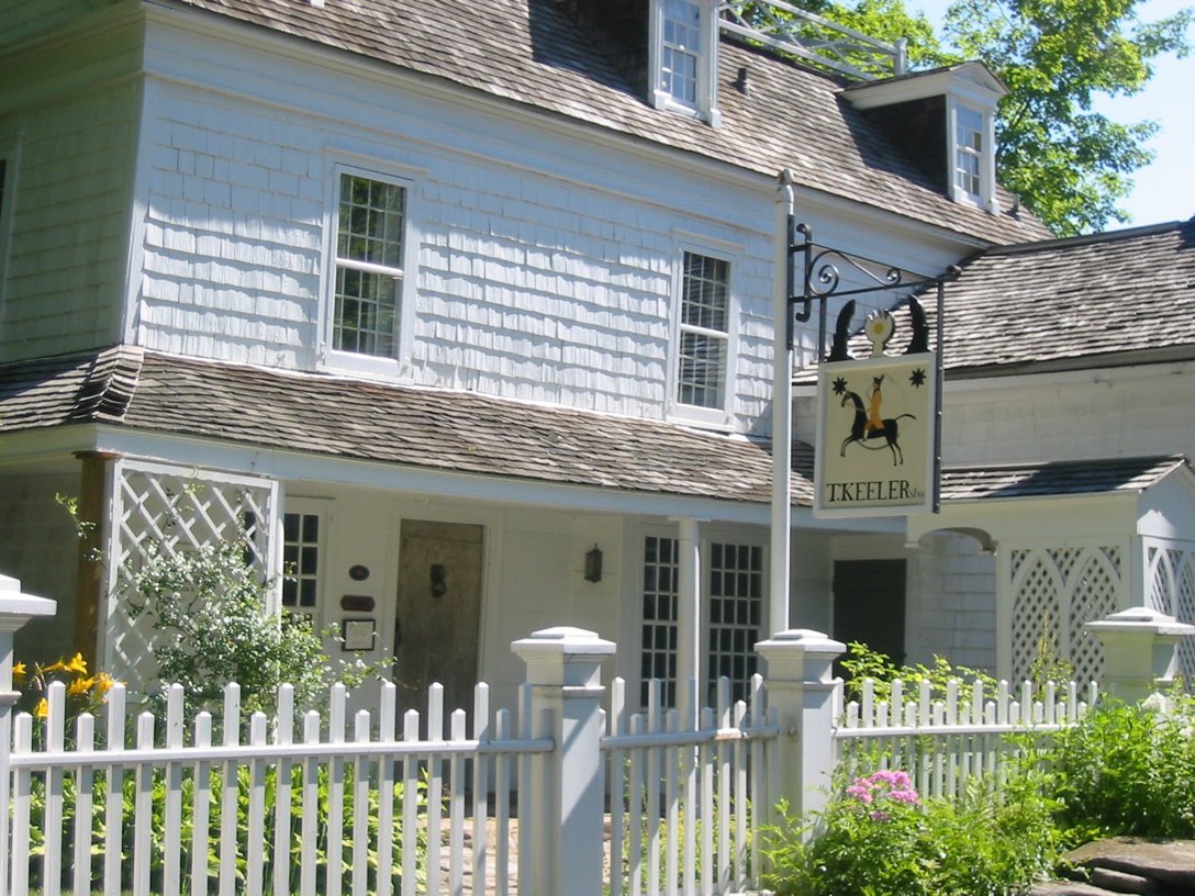 [NoelleCarr_KeelerTavern.jpg]