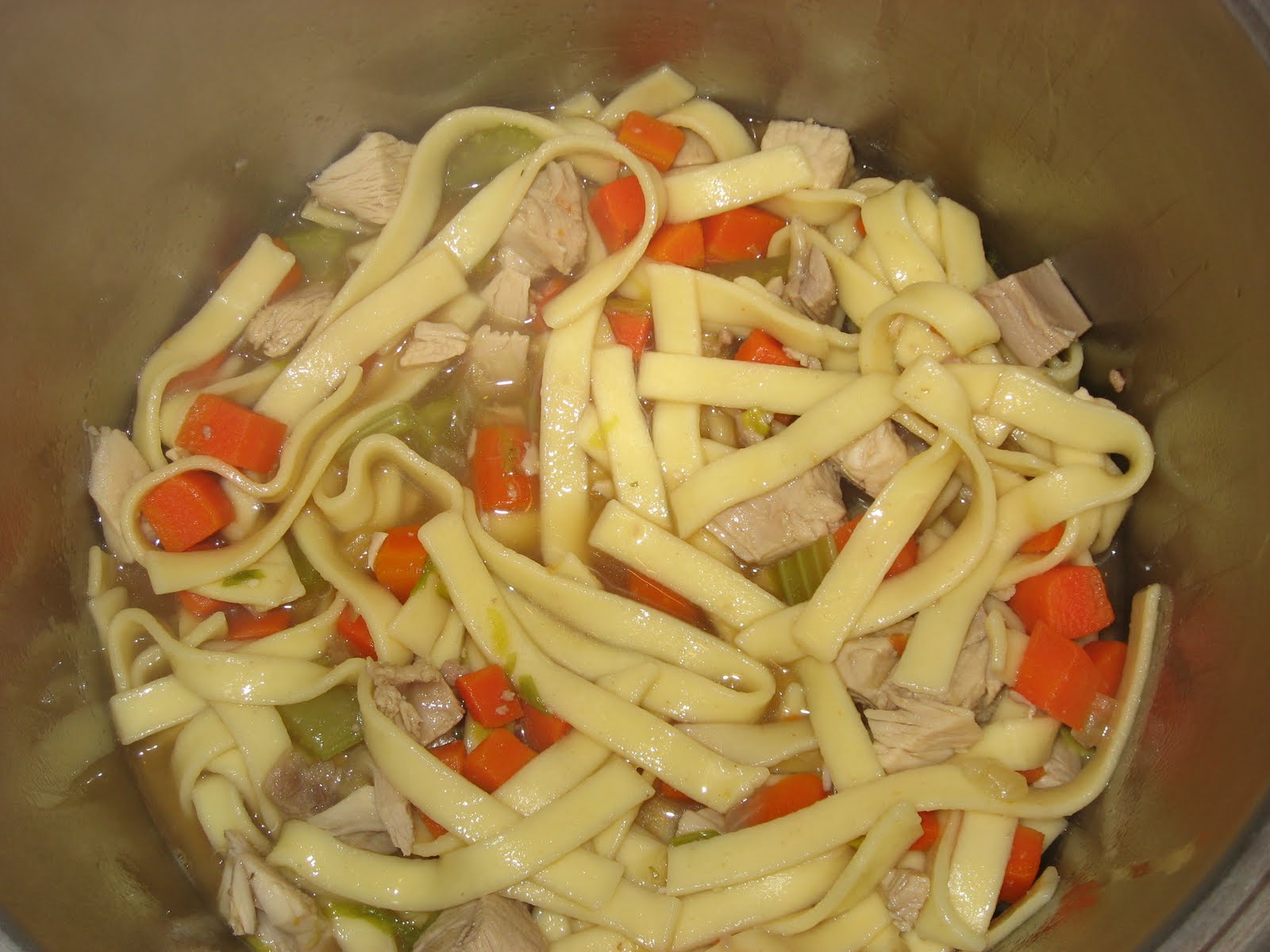 [Turkey+Noodle+Soup+(3).JPG]