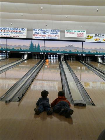 [Bowling+021+(Small).jpg]