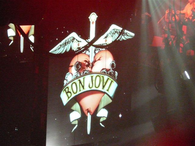 [Bon+Jovi+091+(Small).jpg]