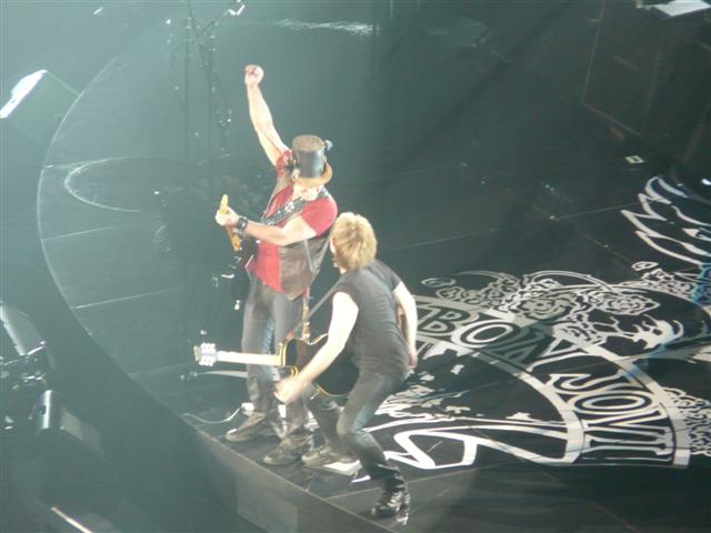 [Bon+Jovi+148+(Small).jpg]