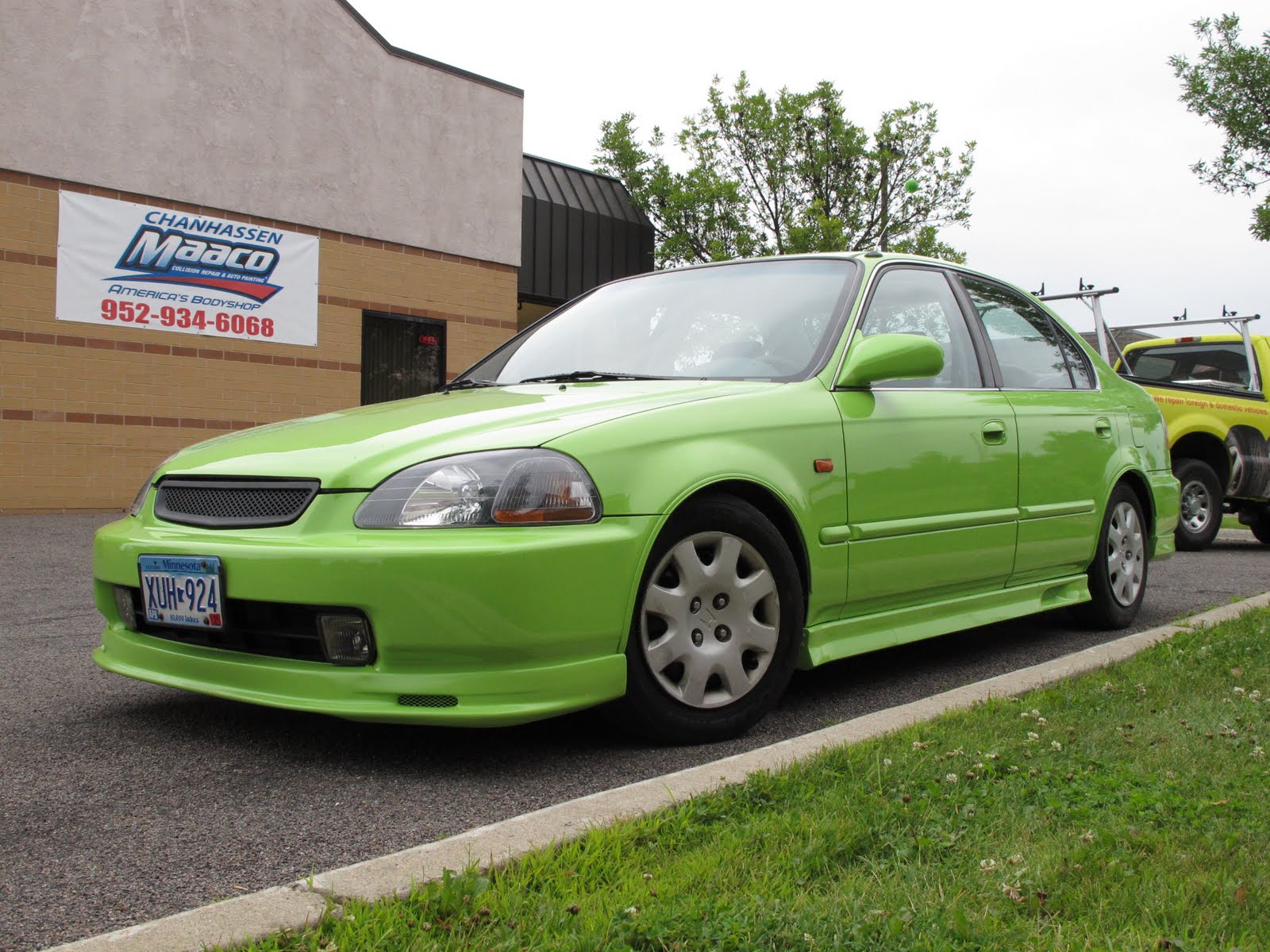 Lime Green Honda Civic 2020