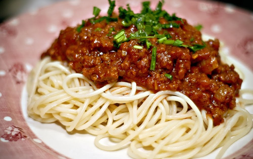 The Long and Winding Road: Spaghetti alla Bolognese