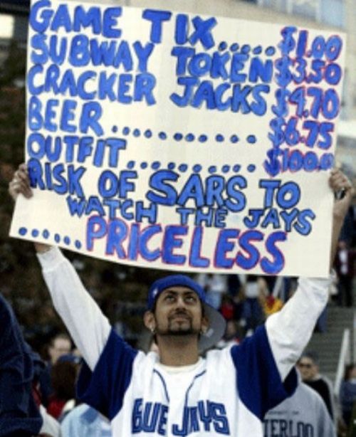 [awesome_fan_made_sports_signs_05.jpg]