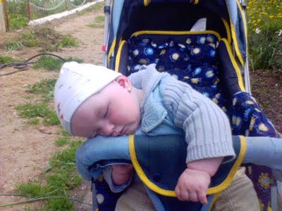 [cute-sleeping-babies-09.jpg]