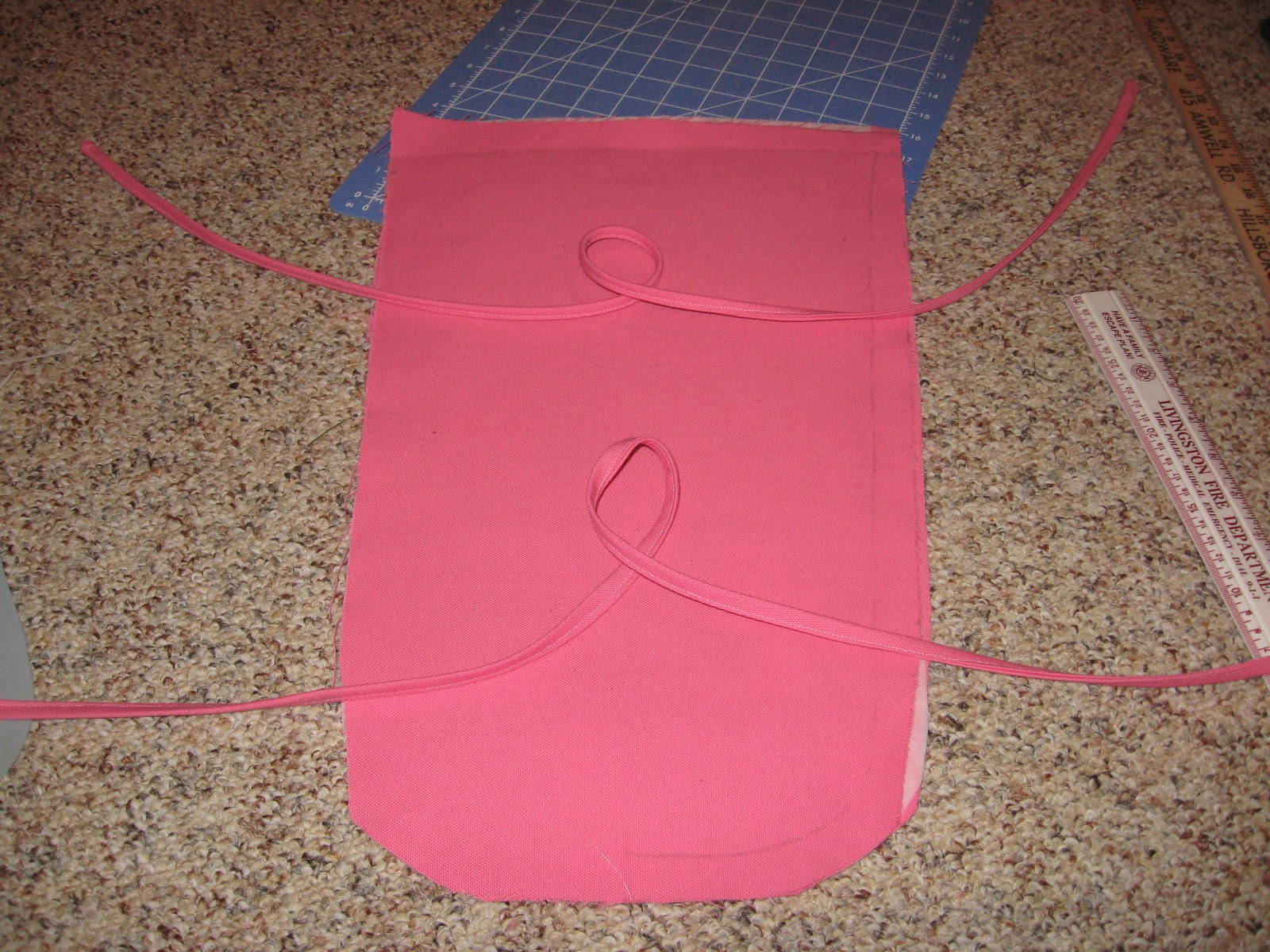 Sewing with Strings Make A Bass Bow Quiver