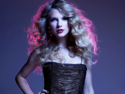 Sexy Singer Taylor Swift Cute Wallpaper