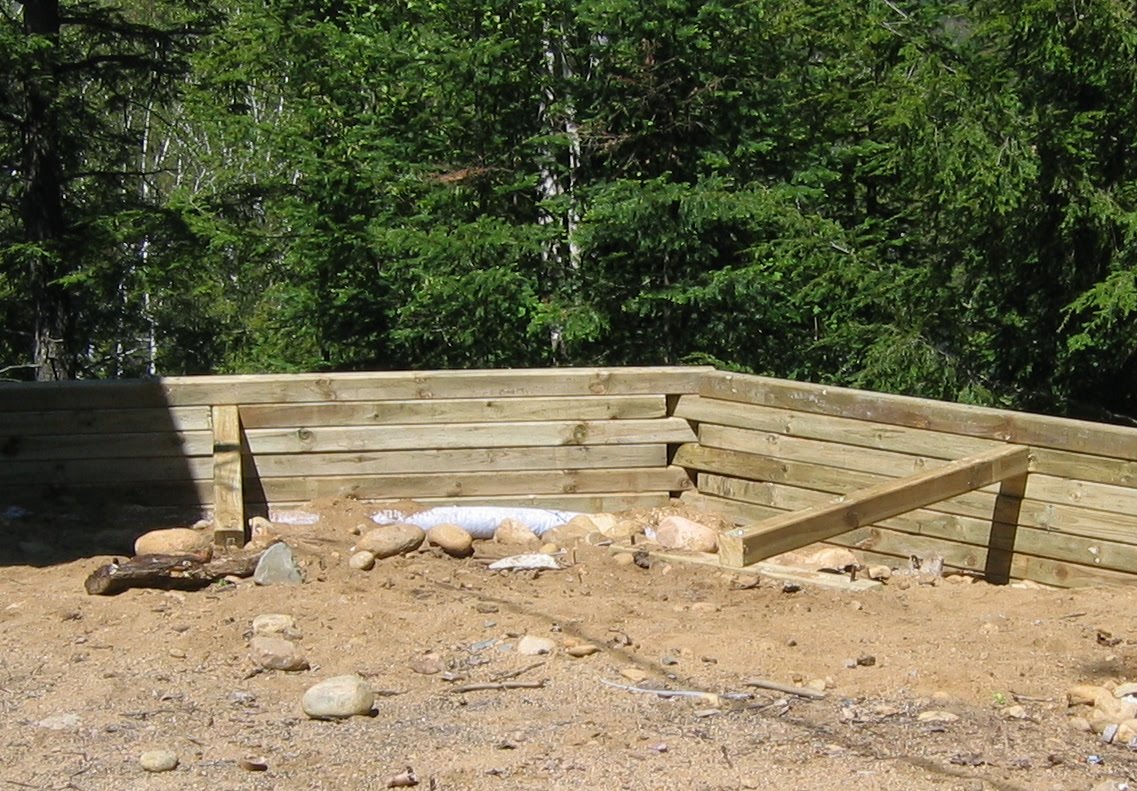 how to build wooden retaining wall