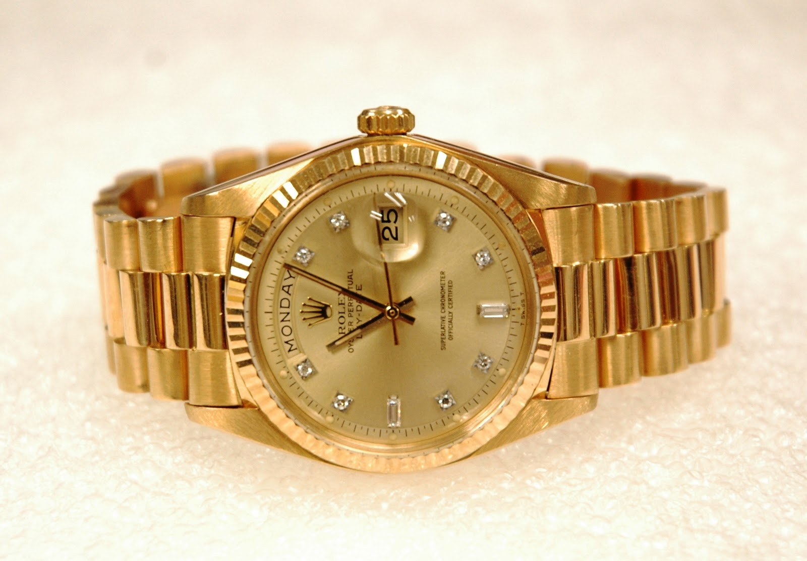 Hong Kong Watch Fever 香港發燒友 A Rare Rolex Day Date Yellow Gold Ref. 1803