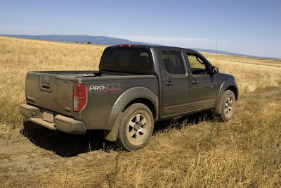 Nissan Car Reviews: Nissan Announces 2011 Frontier Pricing
