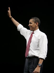 [obama_wave_ssv_20080513113535.jpg]