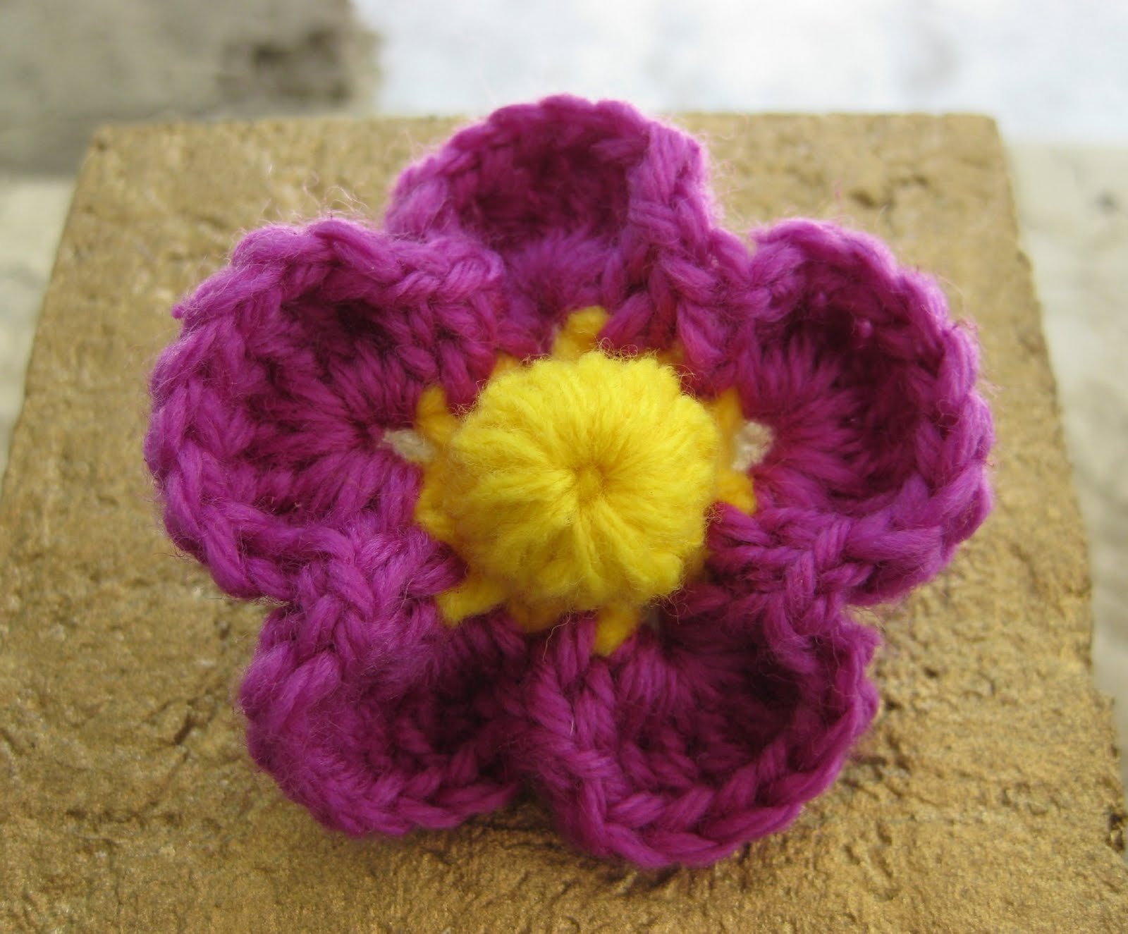 Crochet and Other Stuff: Crochet a Flower Choker - free pattern