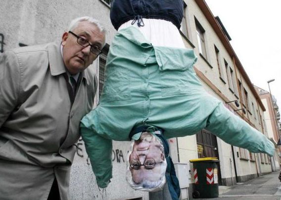 [Capture+borghezio.jpg]