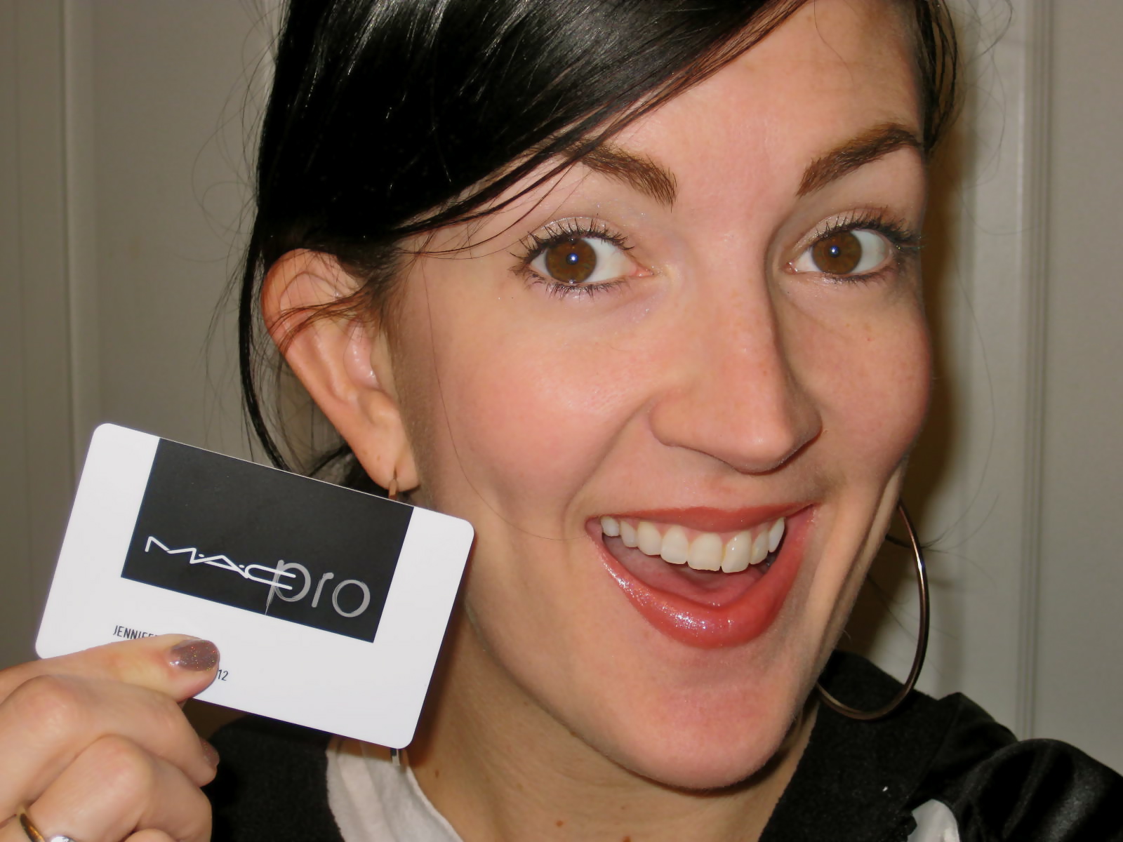 MAC Cosmetics Thinks I'm A PRO!! - Free makeup ideas: MAC Cosmetics