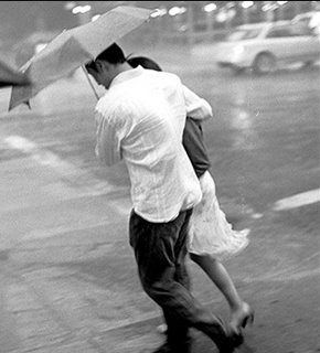 [casal-na-chuva.jpg]