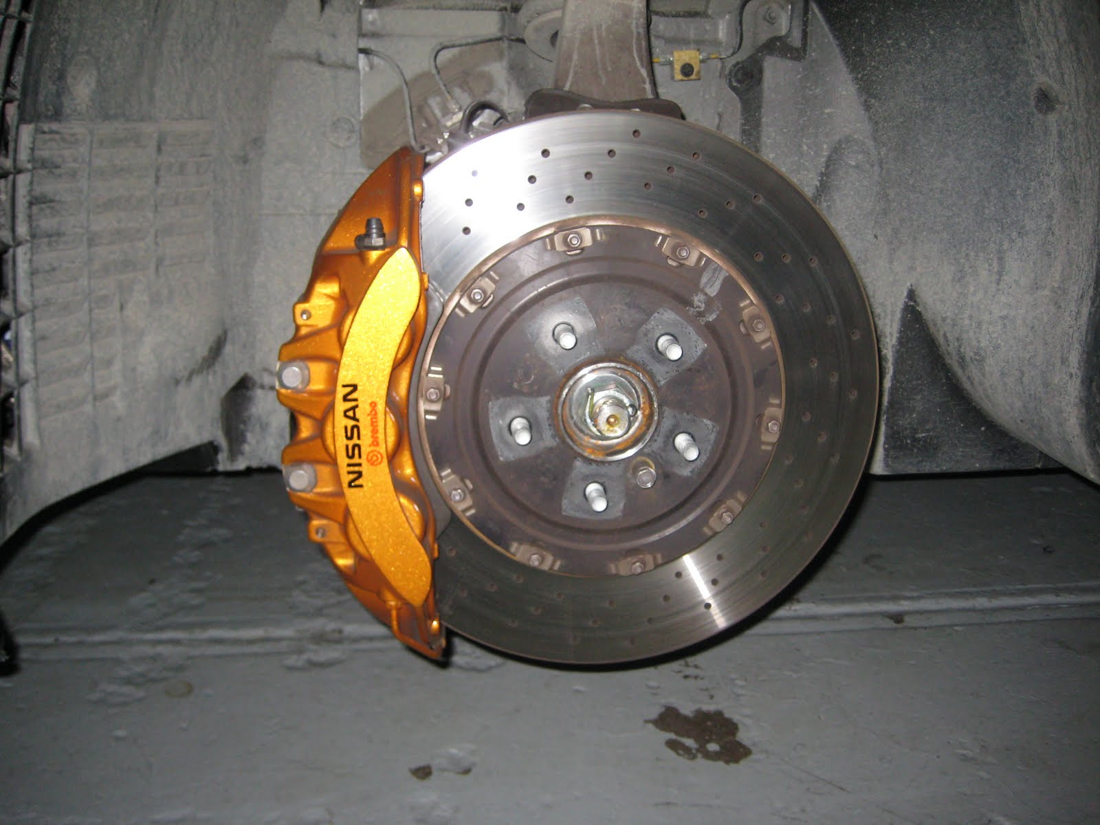 GT AUTO GARAGE PROJECT MU R35 GTR BRAKE UPGRADE