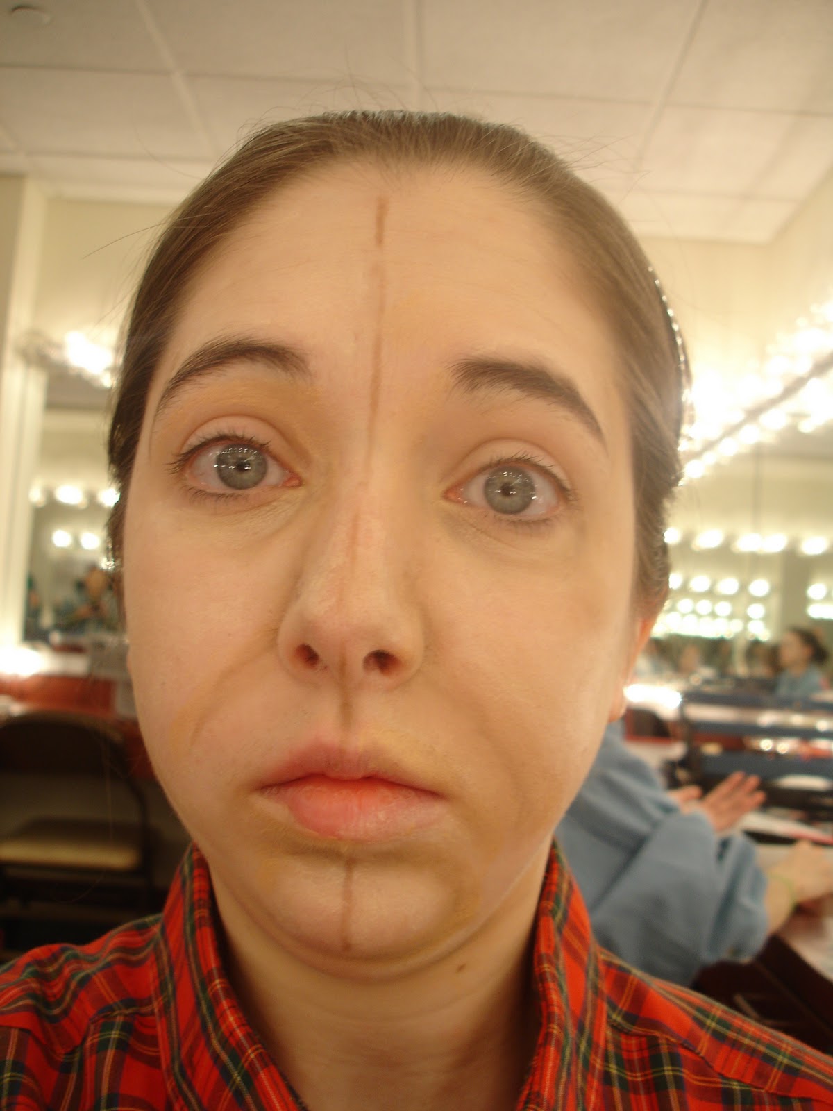 Laura's Makeup Blog: Fat/ Skinny Makeup