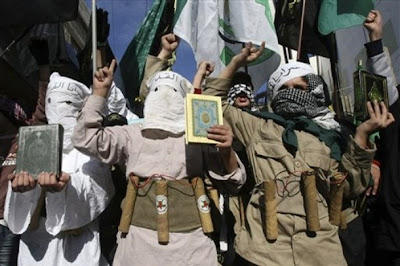 Palistinian+Arab+Terrorist+Thugs.jpg