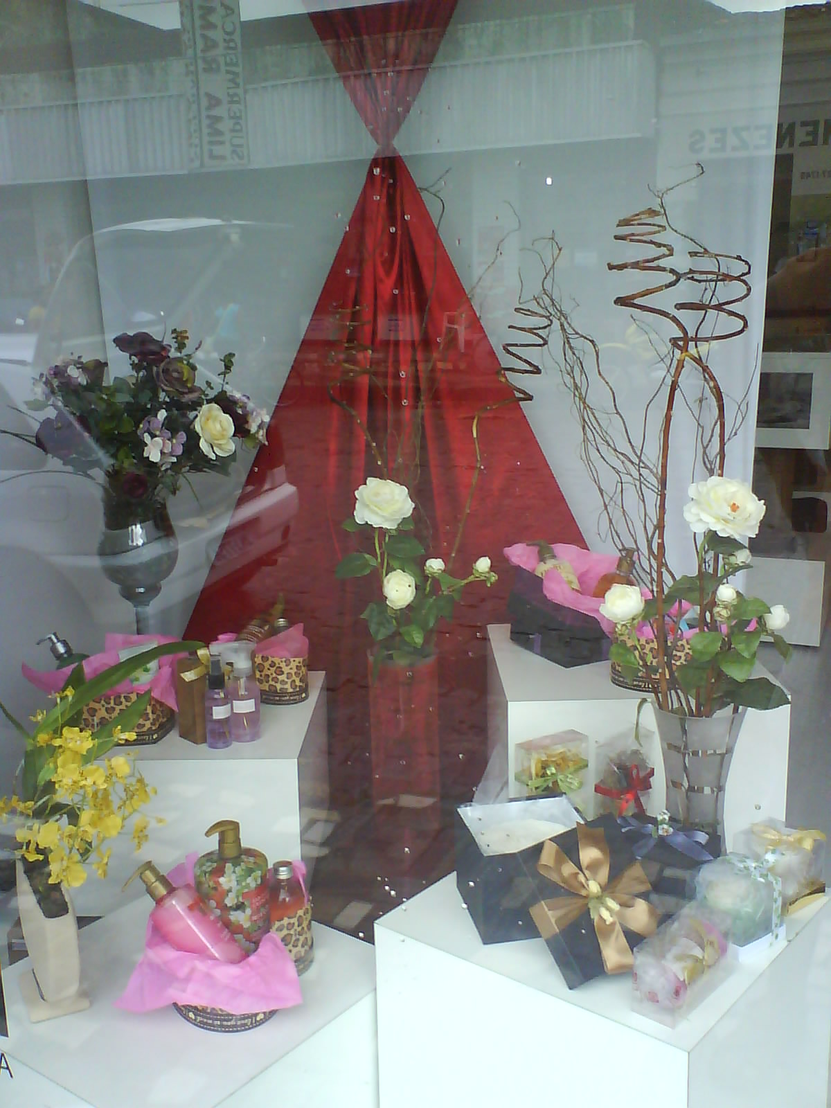 VL For Friends: Vitrine Dia das Mães