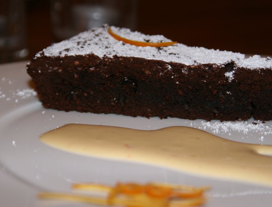 Kochsamkeit: italienischer Schokoladenkuchen mit Orangen-Sabayone