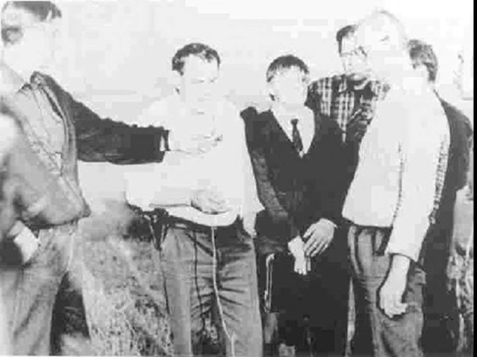 [La+reconstrucción+de+hechos+(003).JPG]