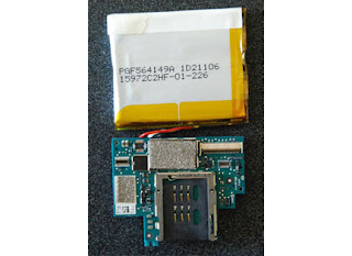 Symbianblogger.com: How to open iPhone!