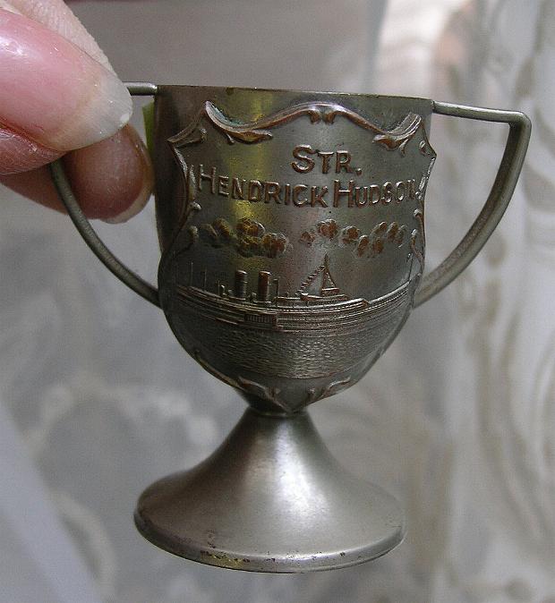 [lovingcup.jpg]