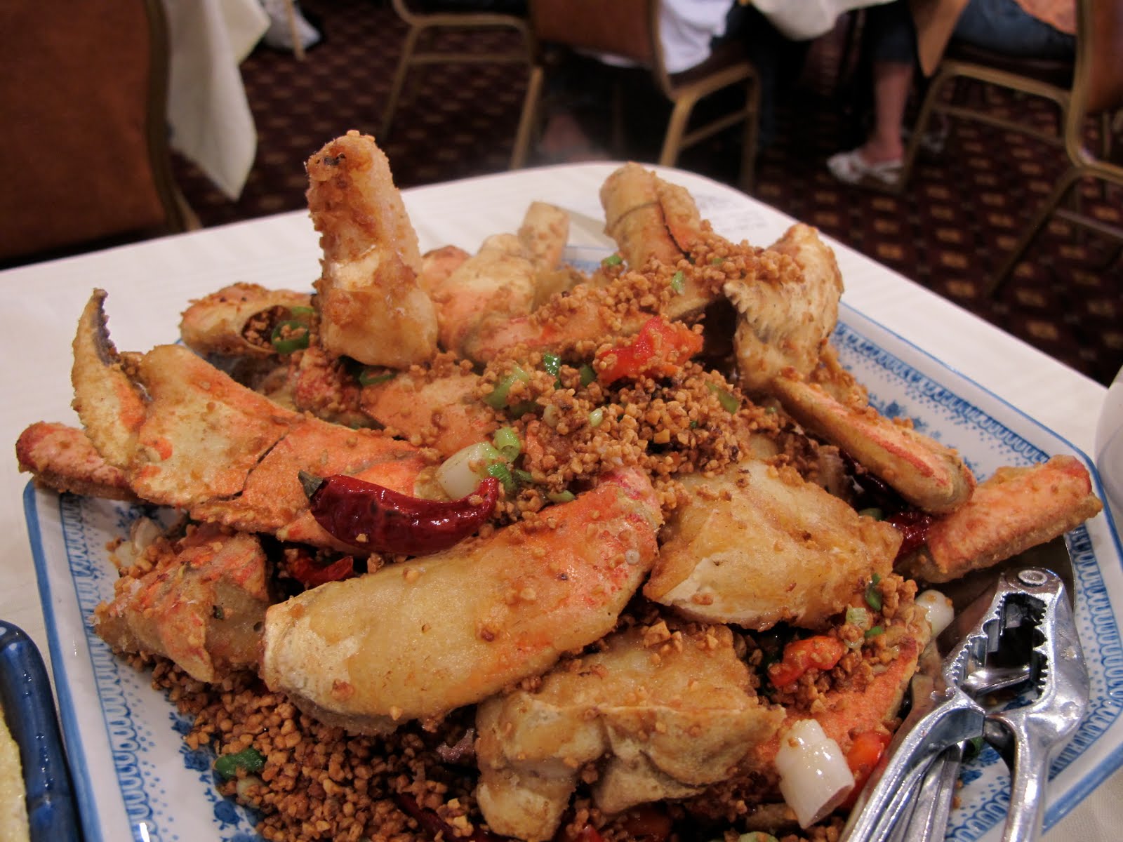 hakka house Seafood Village (Bi Feng Tang)