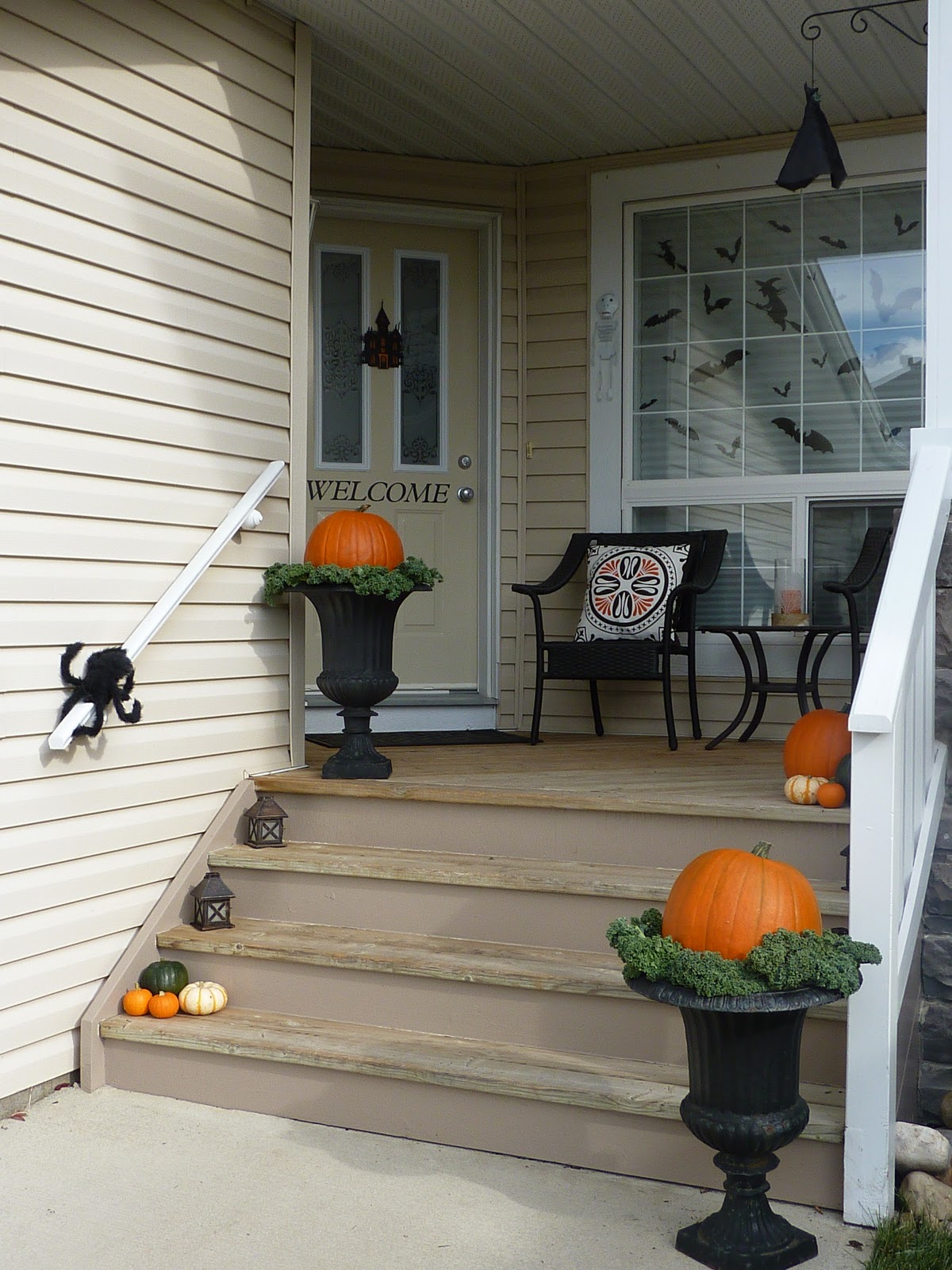 My Crafty Days: Fall/ Halloween Porch Decoration
