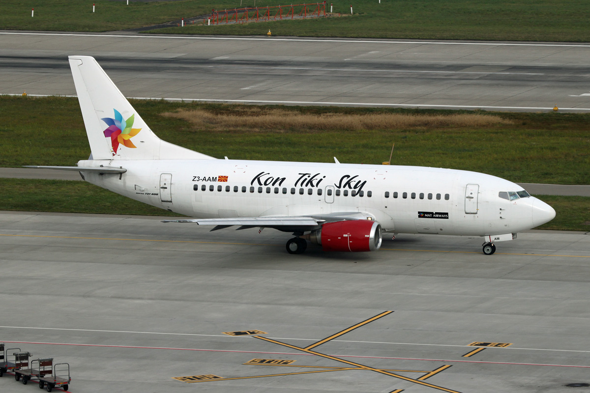 Planes and Trains Planes 2010 Z3AAM / Boeing 737529 / MAT Airways