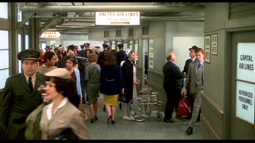 [Hitchcock-cameo-Topaz-1969.jpg]